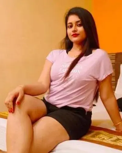 Samanda Call Girl Service